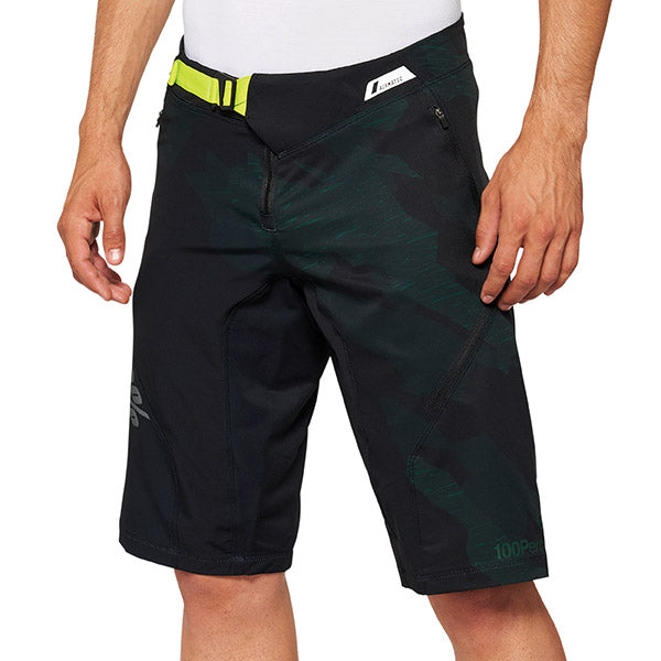 AIRMATIC LE PANTALONI CORTI BLACK CAMO - 28