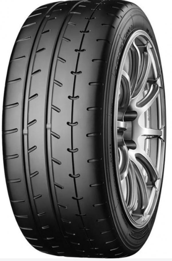 YOKOHAMA 245/30 R20 90ZR ADVAN A052
