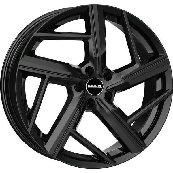 MAK CA8M8 QVATTRO 8X18 5X112 ET 26 66,45 GLOSS BLACK (OMOL. NADP165)